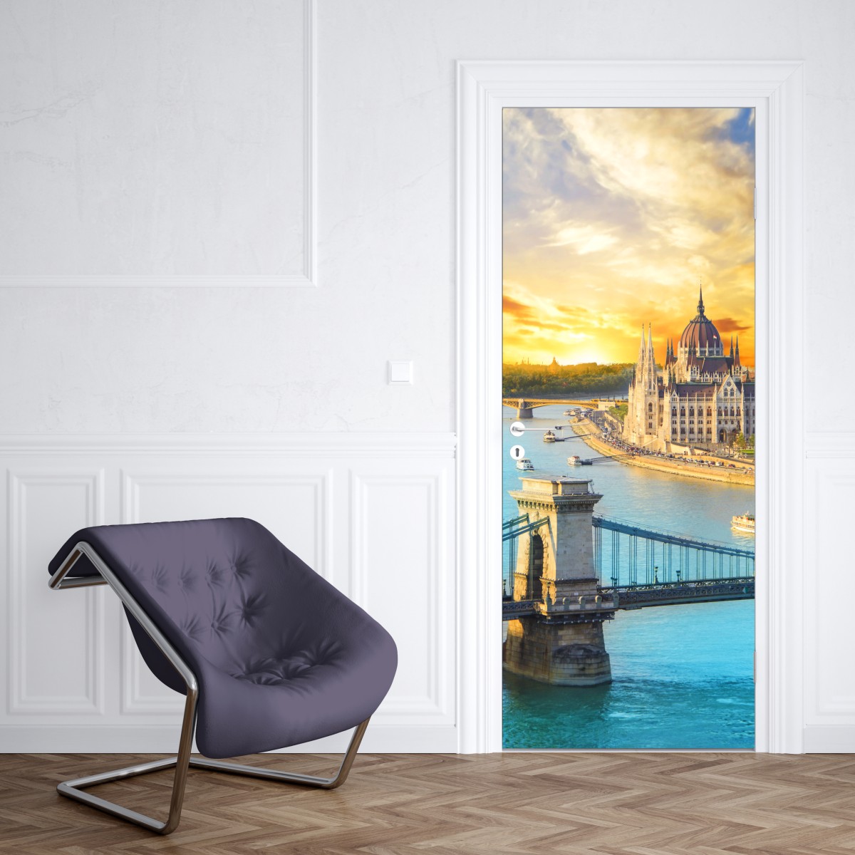 Naklejka na drzwi zachód słońca nad Budapesztem i mostem łańcuchowym – Wallissimo® Naklejka na drzwi zachód słońca nad Budapesztem i mostem łańcuchowym – Wallissimo®