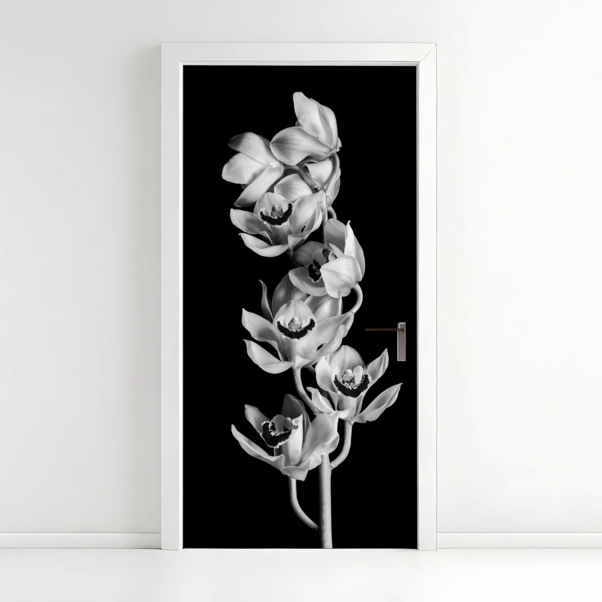 Naklejka na drzwi elegancka monochromatyczna gałąź orchidei – Wallissimo® Naklejka na drzwi elegancka monochromatyczna gałąź orchidei – Wallissimo®