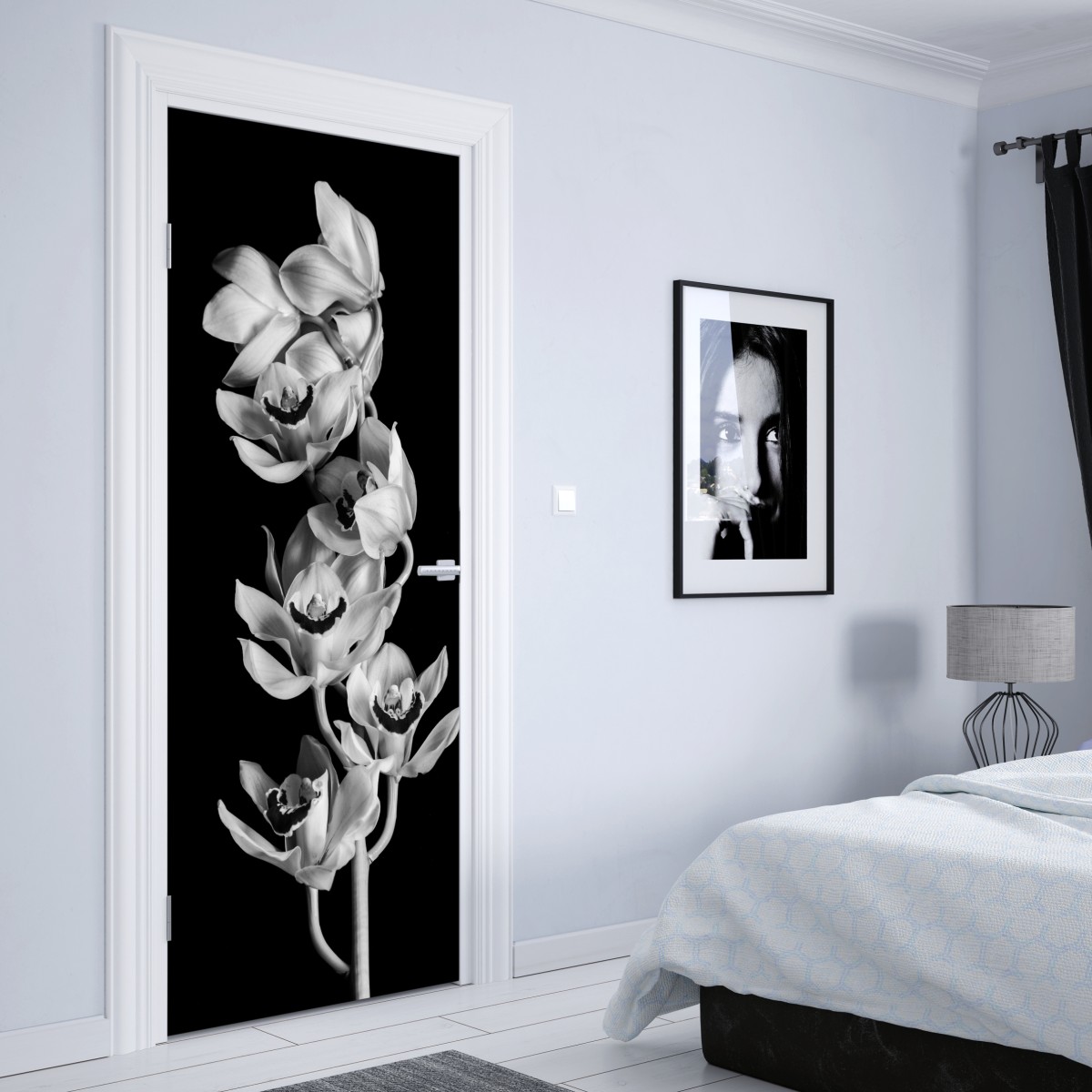 Naklejka na drzwi elegancka monochromatyczna gałąź orchidei – Wallissimo® Naklejka na drzwi elegancka monochromatyczna gałąź orchidei – Wallissimo®