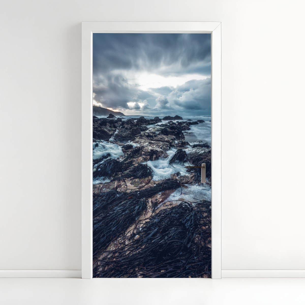 Door sticker moody rocky coastline at dusk – Wallissimo®