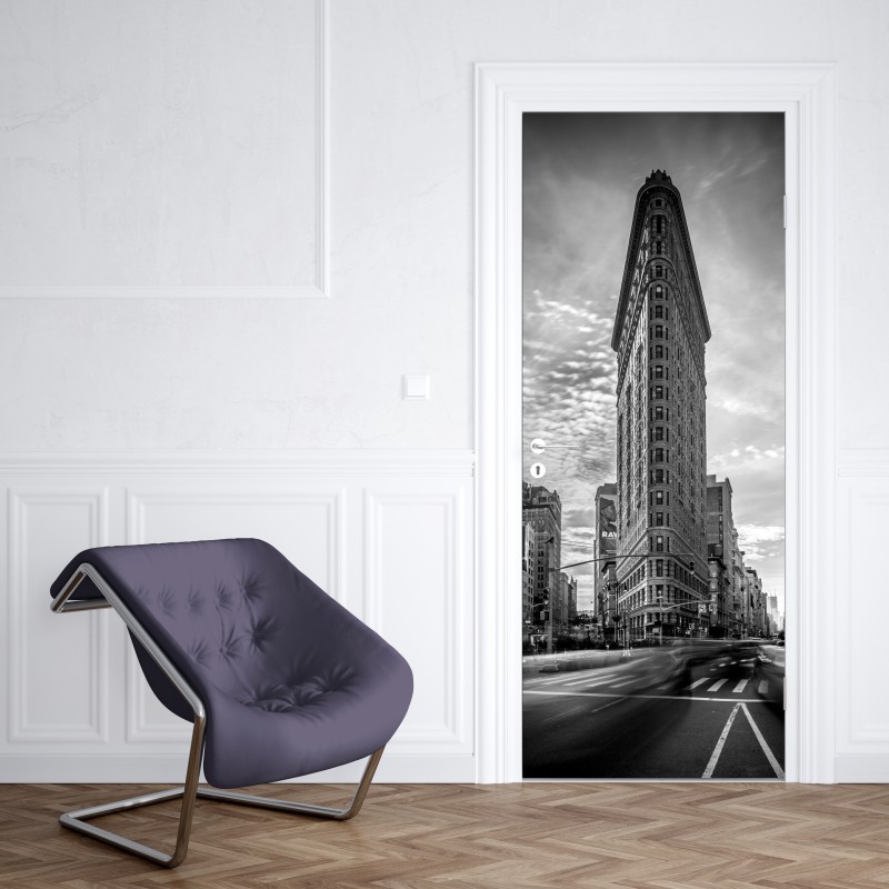 Naklejka na drzwi Flatiron, Nowy Jork — architektura w monochromie – Wallissimo® Naklejka na drzwi Flatiron, Nowy Jork — architektura w monochromie – Wallissimo®