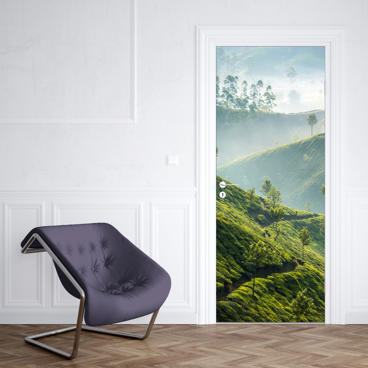 Naklejka na drzwi mglisty krajobraz plantacji herbaty w Munnar – Wallissimo® Naklejka na drzwi mglisty krajobraz plantacji herbaty w Munnar – Wallissimo®