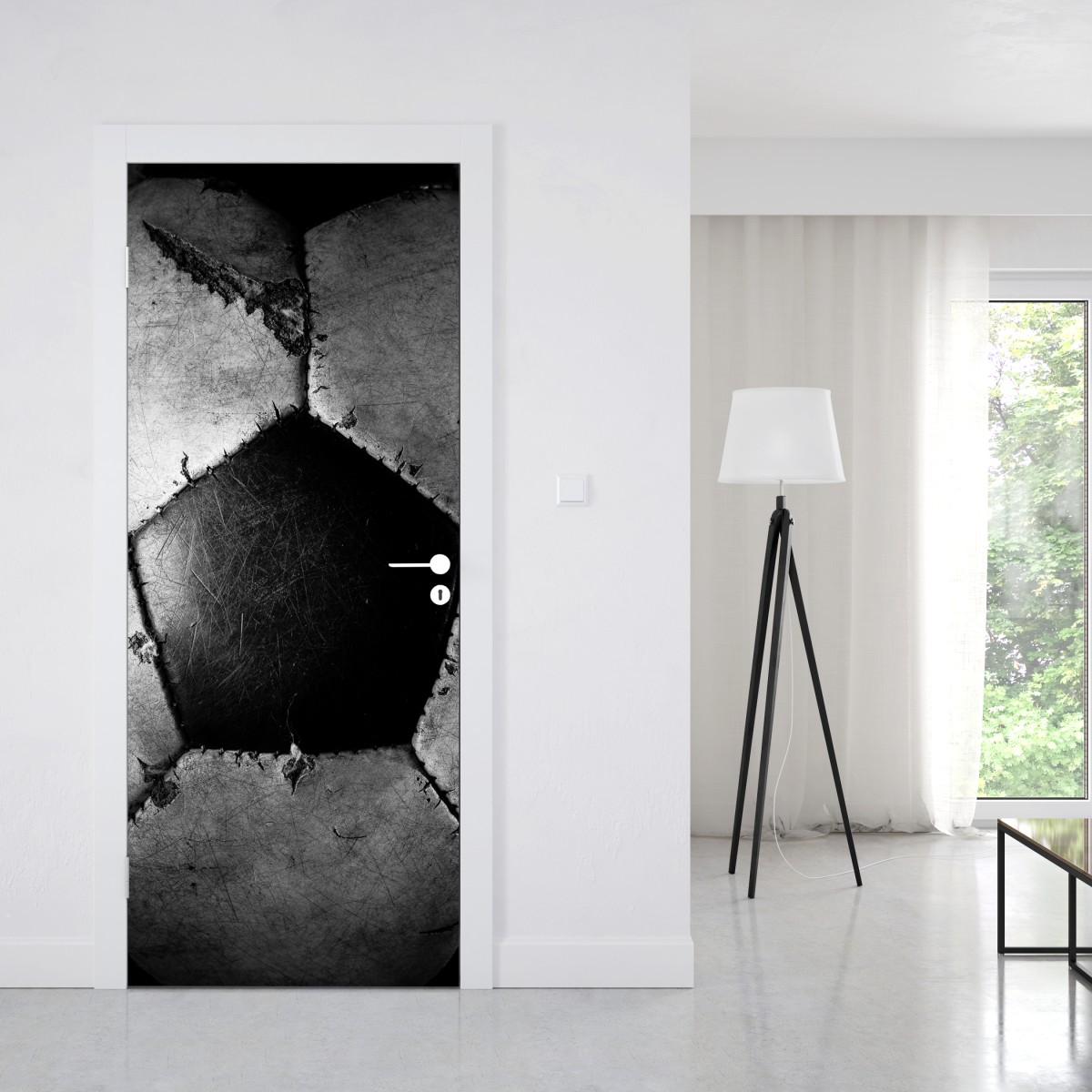 Naklejka na drzwi zniszczona piłka nożna - zbliżenie – Wallissimo® Naklejka na drzwi zniszczona piłka nożna - zbliżenie – Wallissimo®