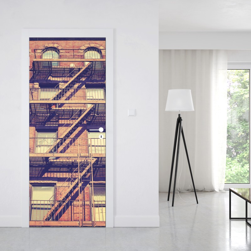 Naklejka na drzwi vintage drabiny pożarowe z Nowego Jorku – Wallissimo® Naklejka na drzwi vintage drabiny pożarowe z Nowego Jorku – Wallissimo®