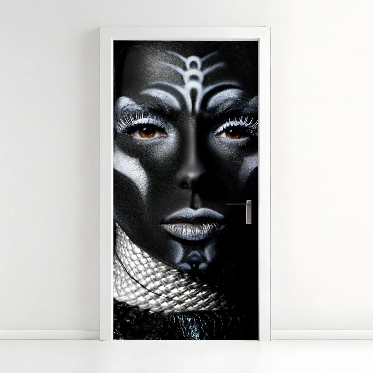 Naklejka na drzwi ciemny plemienny portret – Wallissimo® Naklejka na drzwi ciemny plemienny portret – Wallissimo®