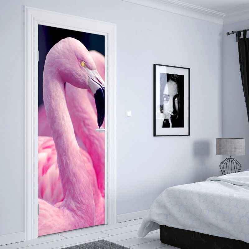 Naklejka na drzwi delikatny portret różowego flaminga – Wallissimo® Naklejka na drzwi delikatny portret różowego flaminga – Wallissimo®
