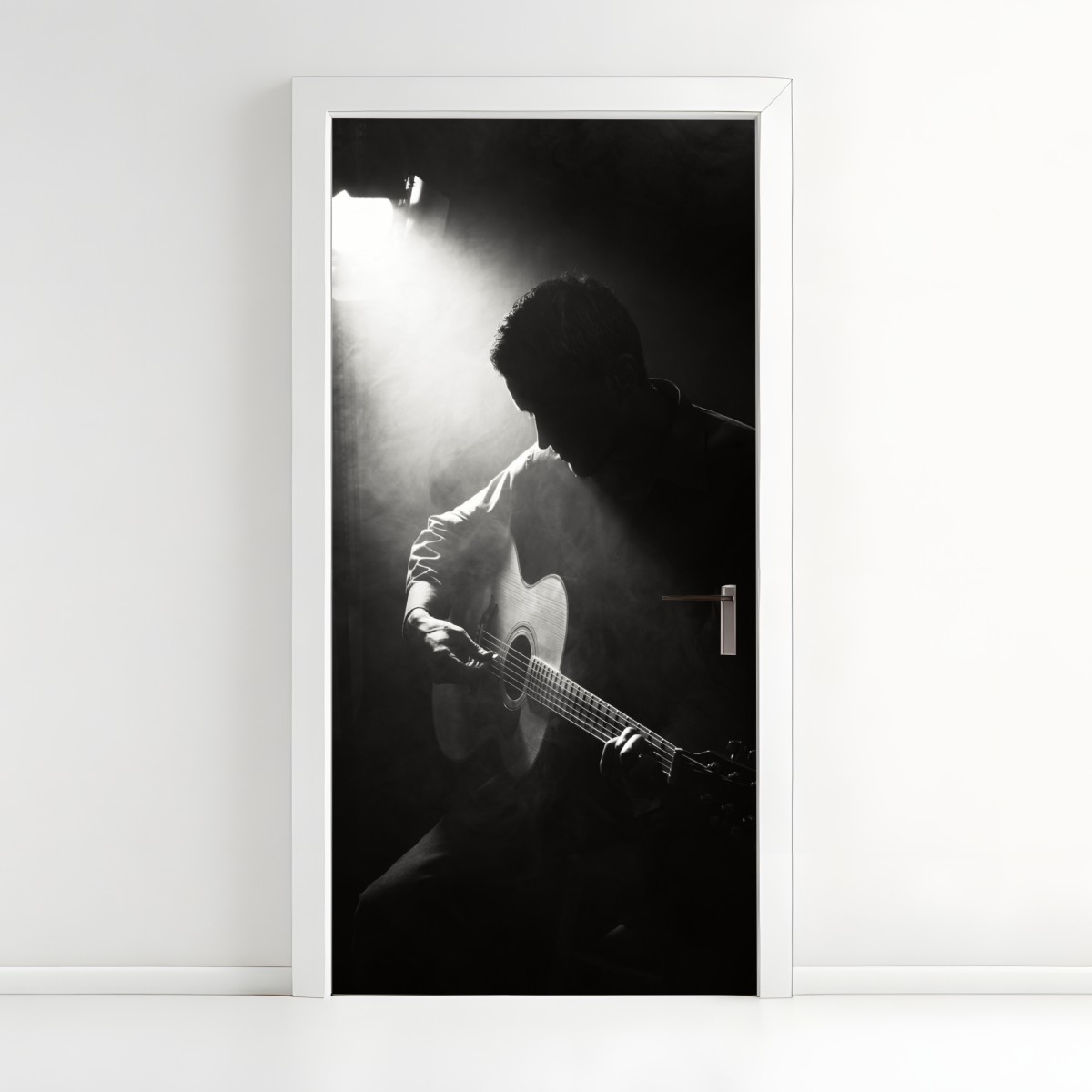 Door sticker silhouette of a guitarist in spotlight – Wallissimo®