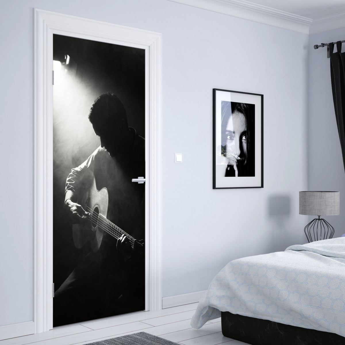 Naklejka na drzwi sylwetka gitarzysty w świetle reflektora – Wallissimo® Naklejka na drzwi sylwetka gitarzysty w świetle reflektora – Wallissimo®