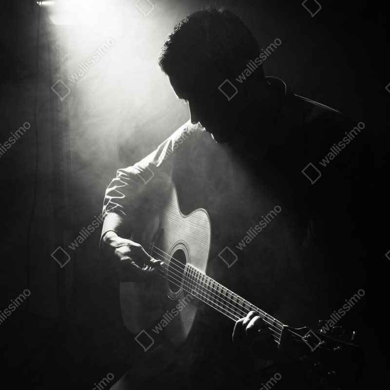 Naklejka na drzwi sylwetka gitarzysty w świetle reflektora – Wallissimo® Naklejka na drzwi sylwetka gitarzysty w świetle reflektora – Wallissimo®