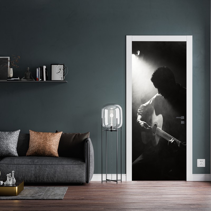 Naklejka na drzwi sylwetka gitarzysty w świetle reflektora – Wallissimo® Naklejka na drzwi sylwetka gitarzysty w świetle reflektora – Wallissimo®