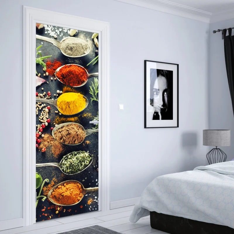 Naklejka na drzwi kompozycja przypraw i ziół – Wallissimo® Naklejka na drzwi kompozycja przypraw i ziół – Wallissimo®