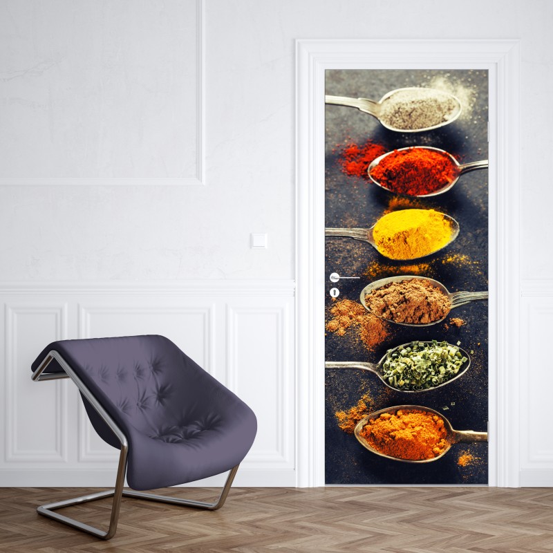 Naklejka na drzwi kolorowe łyżki z przyprawami – Wallissimo® Naklejka na drzwi kolorowe łyżki z przyprawami – Wallissimo®
