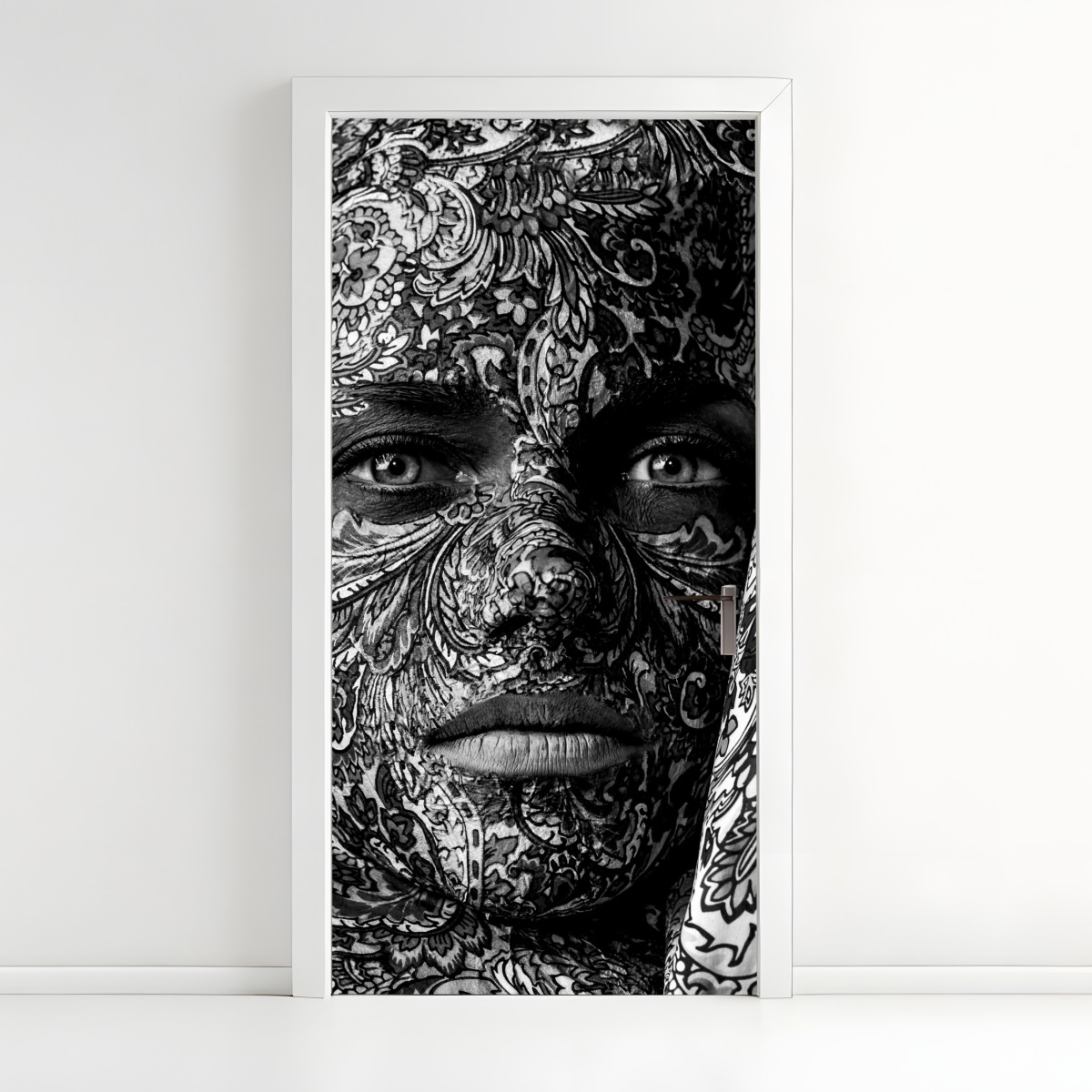 Door sticker ornamental portrait with floral patterns – Wallissimo®