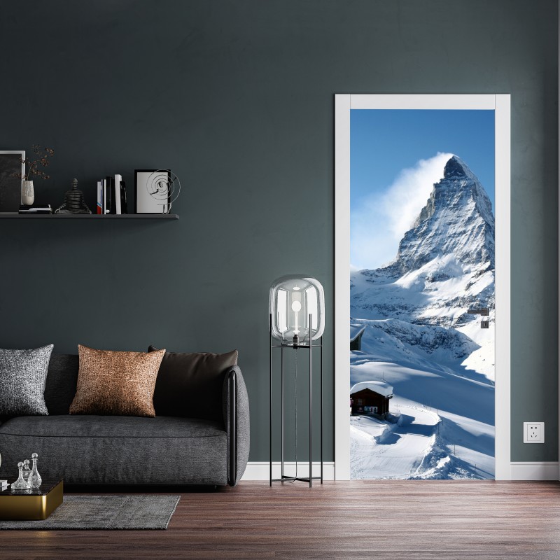 Naklejka na drzwi majestatyczny alpejski szczyt zimą – Wallissimo® Naklejka na drzwi majestatyczny alpejski szczyt zimą – Wallissimo®