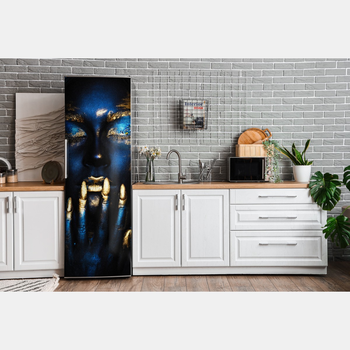 Naklejka na lodówkę mistyczny portret w złocie i błękicie – Wallissimo® Naklejka na lodówkę mistyczny portret w złocie i błękicie – Wallissimo®