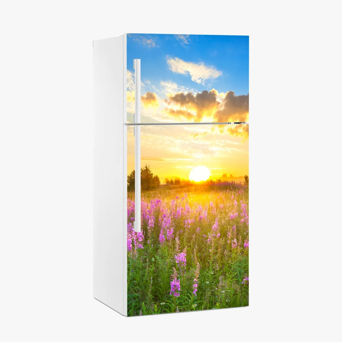Naklejka na lodówkę wschód słońca nad łąką pełną fioletowych kwiatów – Wallissimo® Naklejka na lodówkę wschód słońca nad łąką pełną fioletowych kwiatów – Wallissimo®