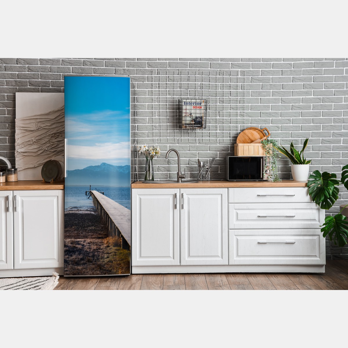 Naklejka na lodówkę mglisty pomost nad jeziorem o świcie – Wallissimo® Naklejka na lodówkę mglisty pomost nad jeziorem o świcie – Wallissimo®