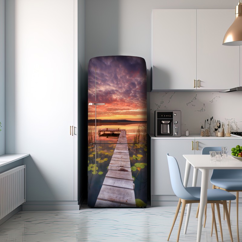 Naklejka na lodówkę wschód słońca nad spokojnym jeziorem – Wallissimo® Naklejka na lodówkę wschód słońca nad spokojnym jeziorem – Wallissimo®