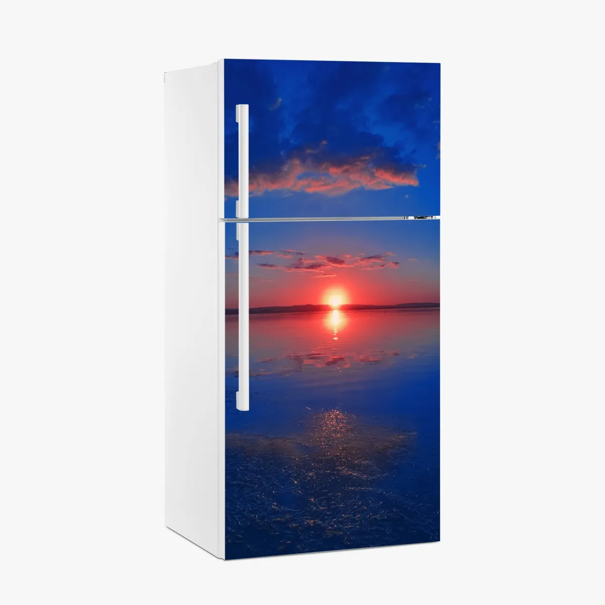 Naklejka na lodówkę zachód słońca nad spokojnym morzem z żywym odbiciem – Wallissimo® Naklejka na lodówkę zachód słońca nad spokojnym morzem z żywym odbiciem – Wallissimo®