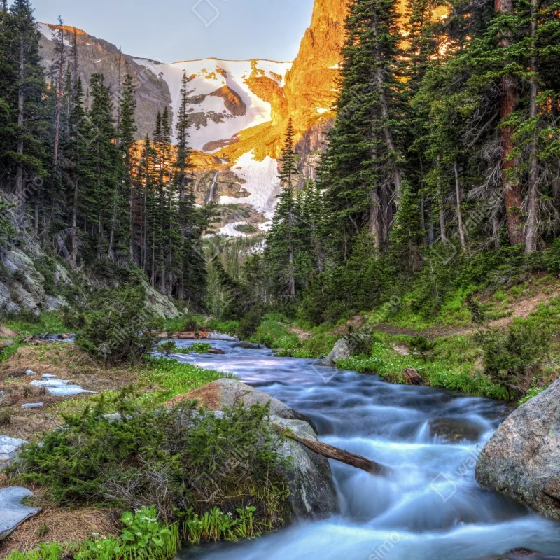 Naklejka na lodówkę złoty szczyt nad alpejskim potokiem – Wallissimo® Naklejka na lodówkę złoty szczyt nad alpejskim potokiem – Wallissimo®