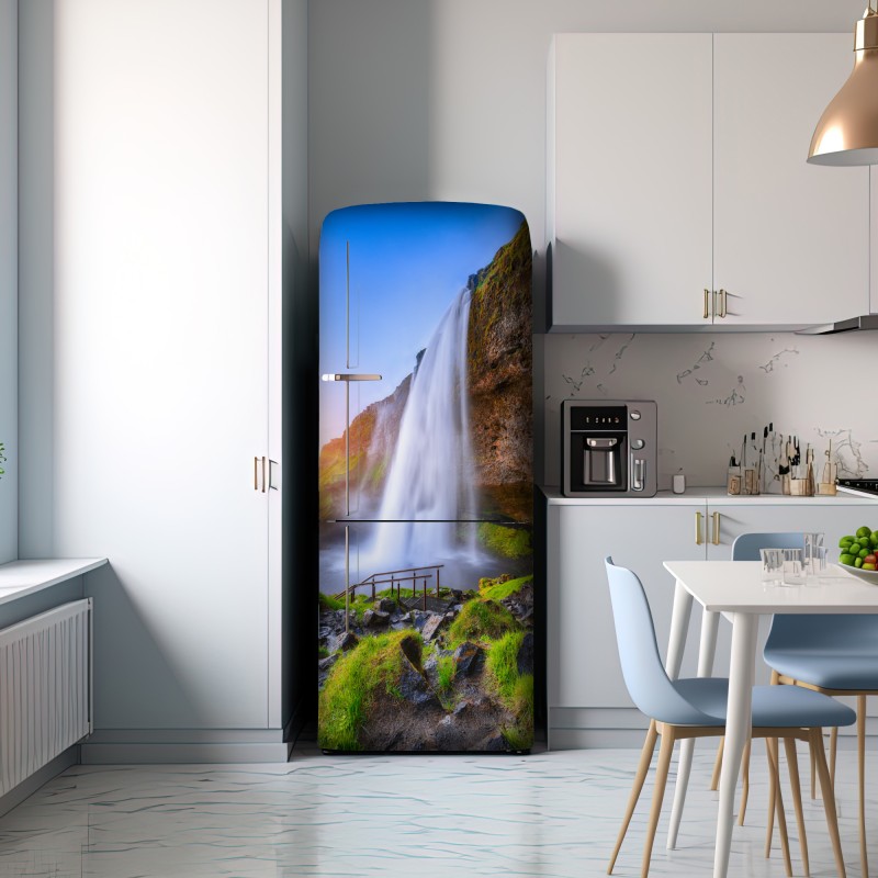 Naklejka na lodówkę Seljalandsfoss wodospad o zachodzie słońca – Wallissimo® Naklejka na lodówkę Seljalandsfoss wodospad o zachodzie słońca – Wallissimo®