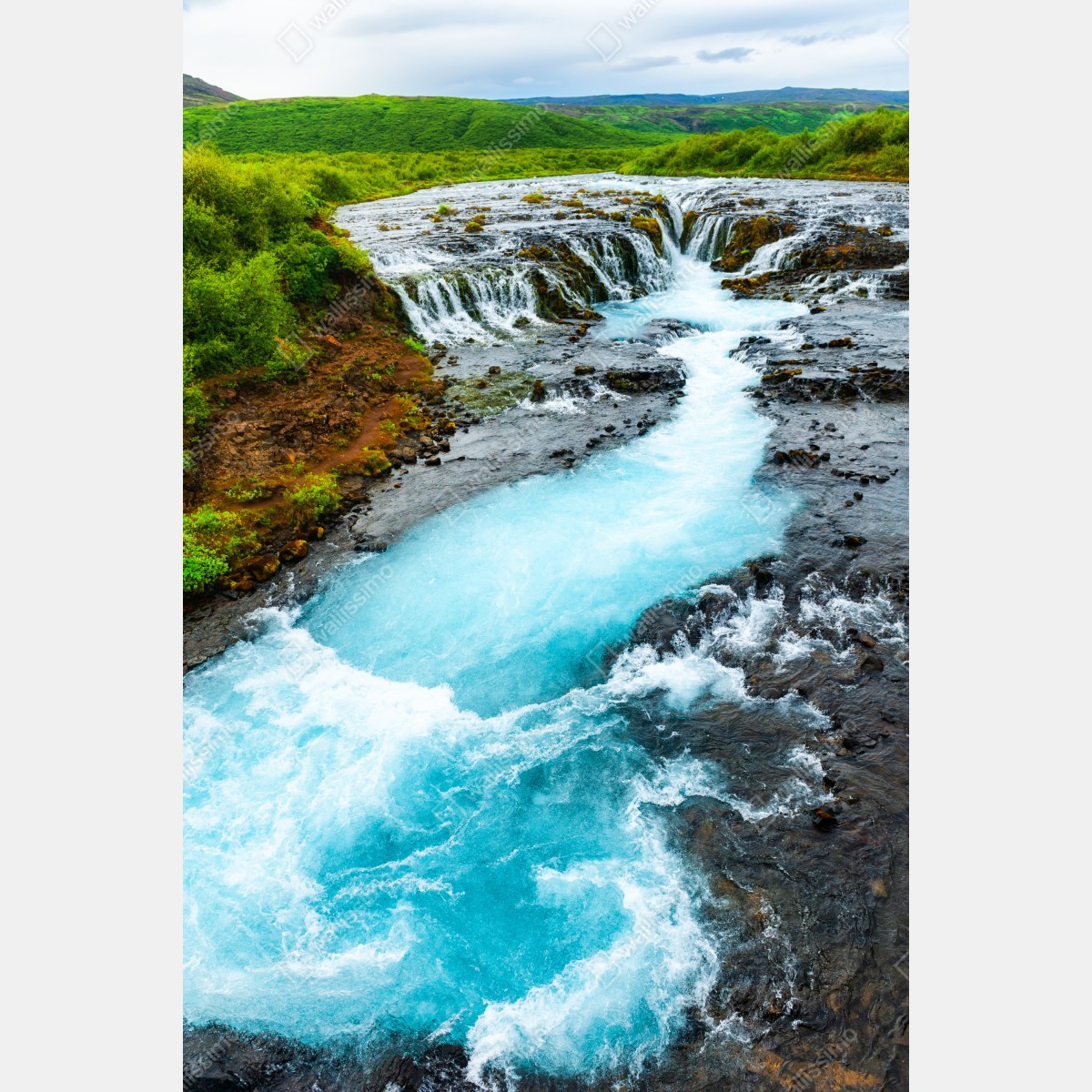 Naklejka na lodówkę wodospad Bruarfoss, Islandia – Wallissimo® Naklejka na lodówkę wodospad Bruarfoss, Islandia – Wallissimo®