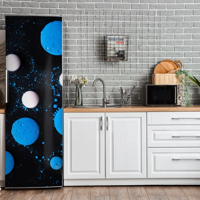 Naklejka na lodówkę oceaniczny błękit i złote zawirowania – Wallissimo®