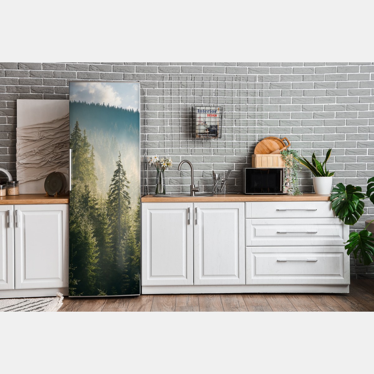Naklejka na lodówkę mglisty świerkowy las w porannym świetle – Wallissimo® Naklejka na lodówkę mglisty świerkowy las w porannym świetle – Wallissimo®