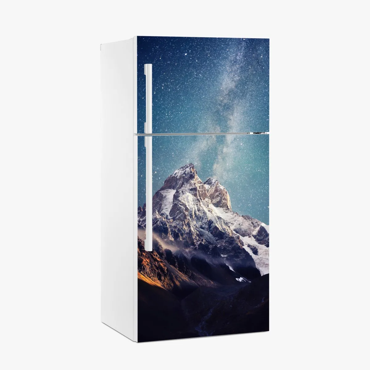 Naklejka na lodówkę noc pełna gwiazd nad Ushba – Wallissimo® Naklejka na lodówkę noc pełna gwiazd nad Ushba – Wallissimo®