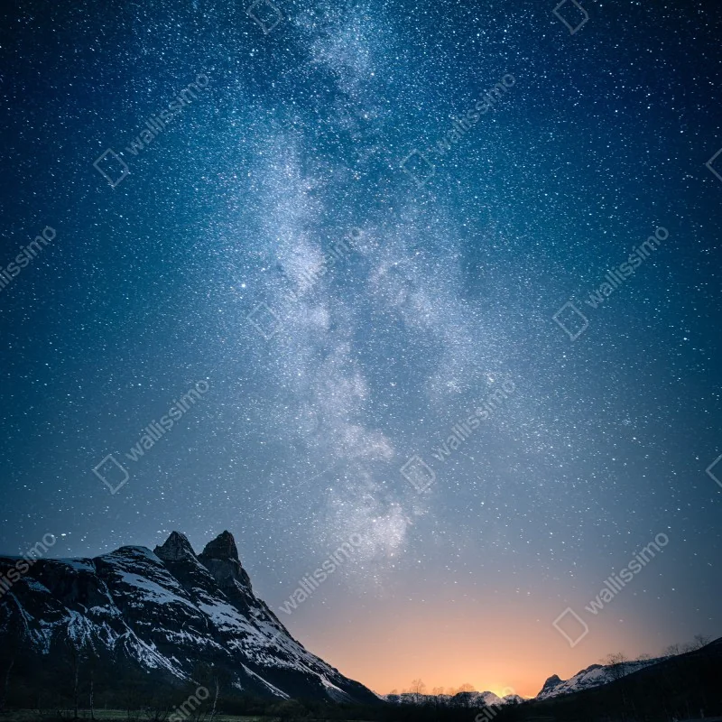 Naklejka na lodówkę droga mleczna nad górskim odbiciem – Wallissimo® Naklejka na lodówkę droga mleczna nad górskim odbiciem – Wallissimo®