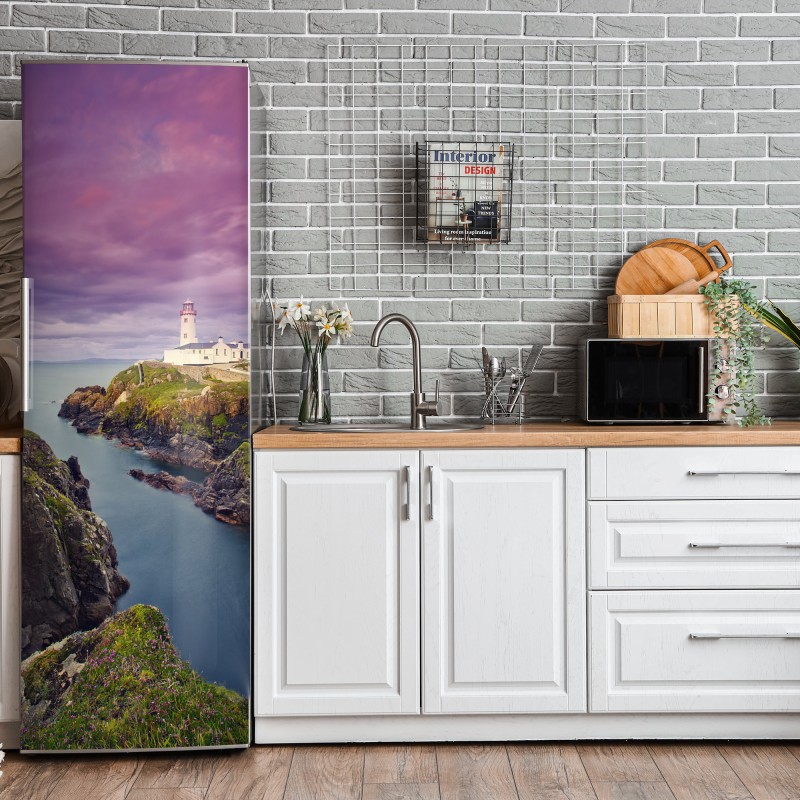 Naklejka na lodówkę gwiaździsta Droga Mleczna nad lasem – Wallissimo®