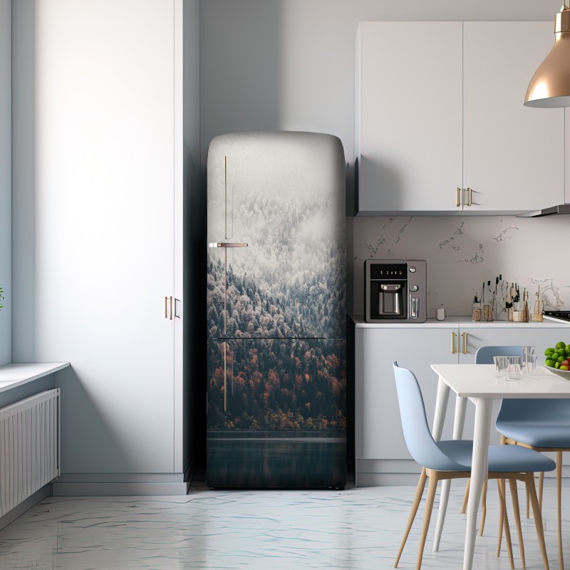 Naklejka na lodówkę jesienna mgła nad górskim lasem – Wallissimo® Naklejka na lodówkę jesienna mgła nad górskim lasem – Wallissimo®