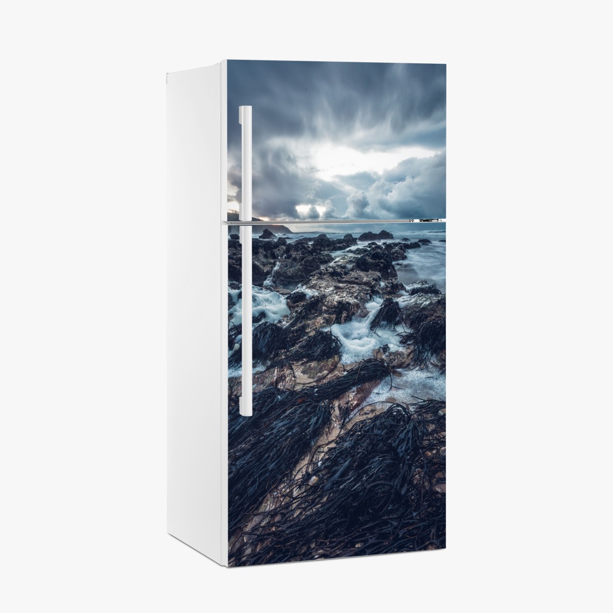 Fridge sticker moody rocky coastline at dusk – Wallissimo®