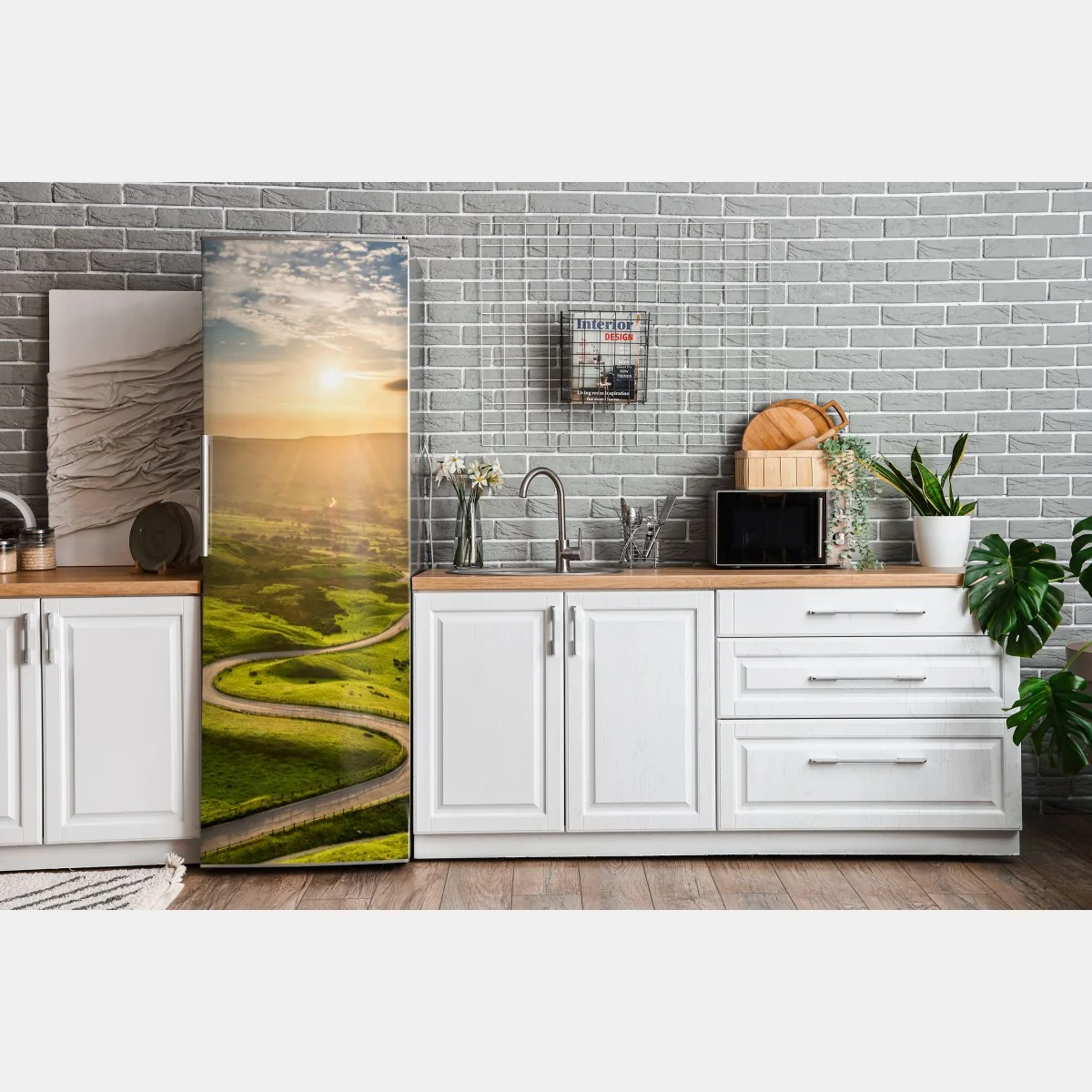 Naklejka na lodówkę złoty zachód słońca nad krętą wiejską drogą – Wallissimo® Naklejka na lodówkę złoty zachód słońca nad krętą wiejską drogą – Wallissimo®