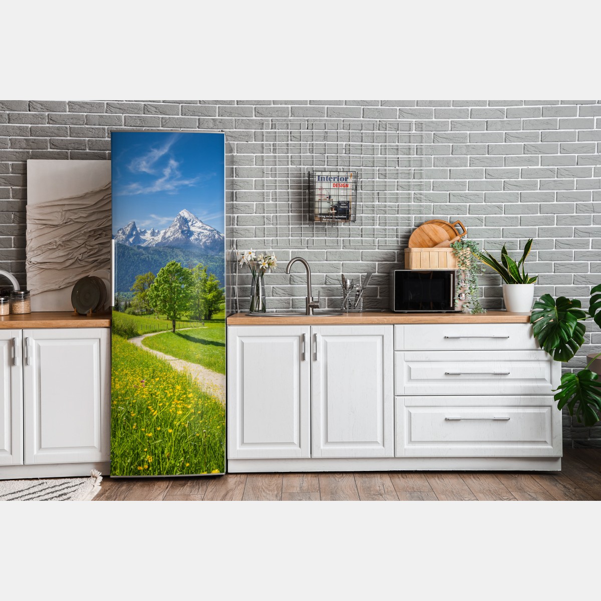 Naklejka na lodówkę alpejska łąka i górska ścieżka – Wallissimo® Naklejka na lodówkę alpejska łąka i górska ścieżka – Wallissimo®