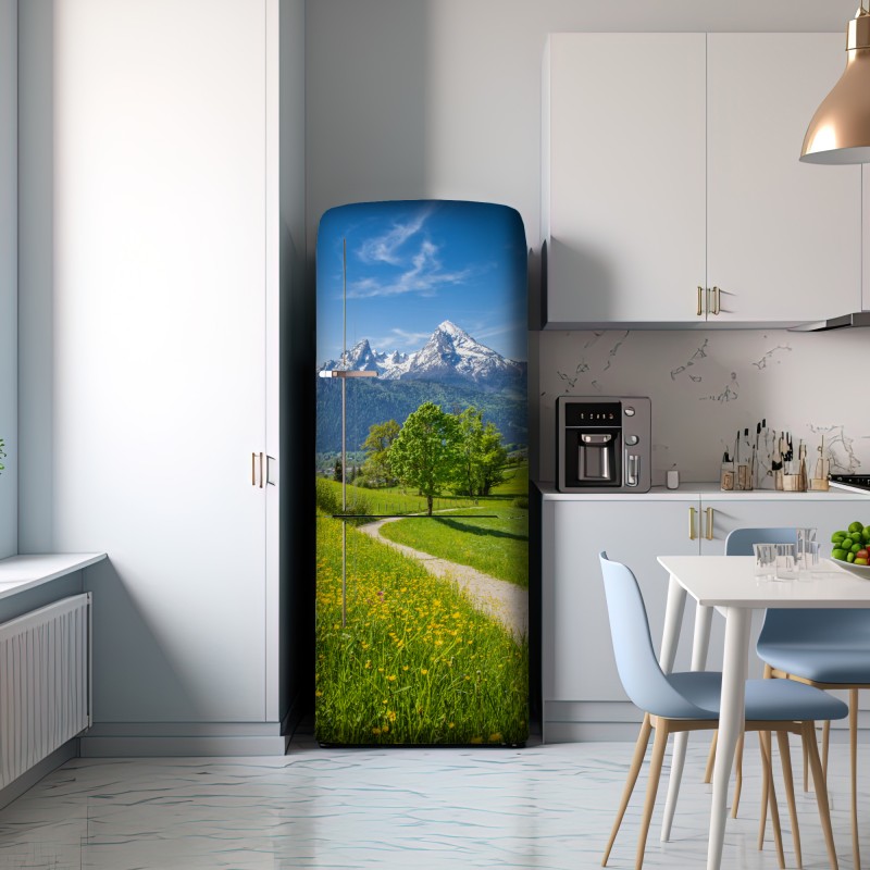 Naklejka na lodówkę alpejska łąka i górska ścieżka – Wallissimo® Naklejka na lodówkę alpejska łąka i górska ścieżka – Wallissimo®