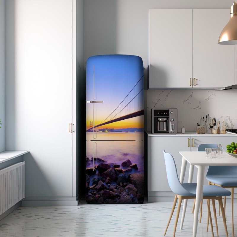 Naklejka na lodówkę złoty zachód słońca nad mostem wiszącym – Wallissimo® Naklejka na lodówkę złoty zachód słońca nad mostem wiszącym – Wallissimo®