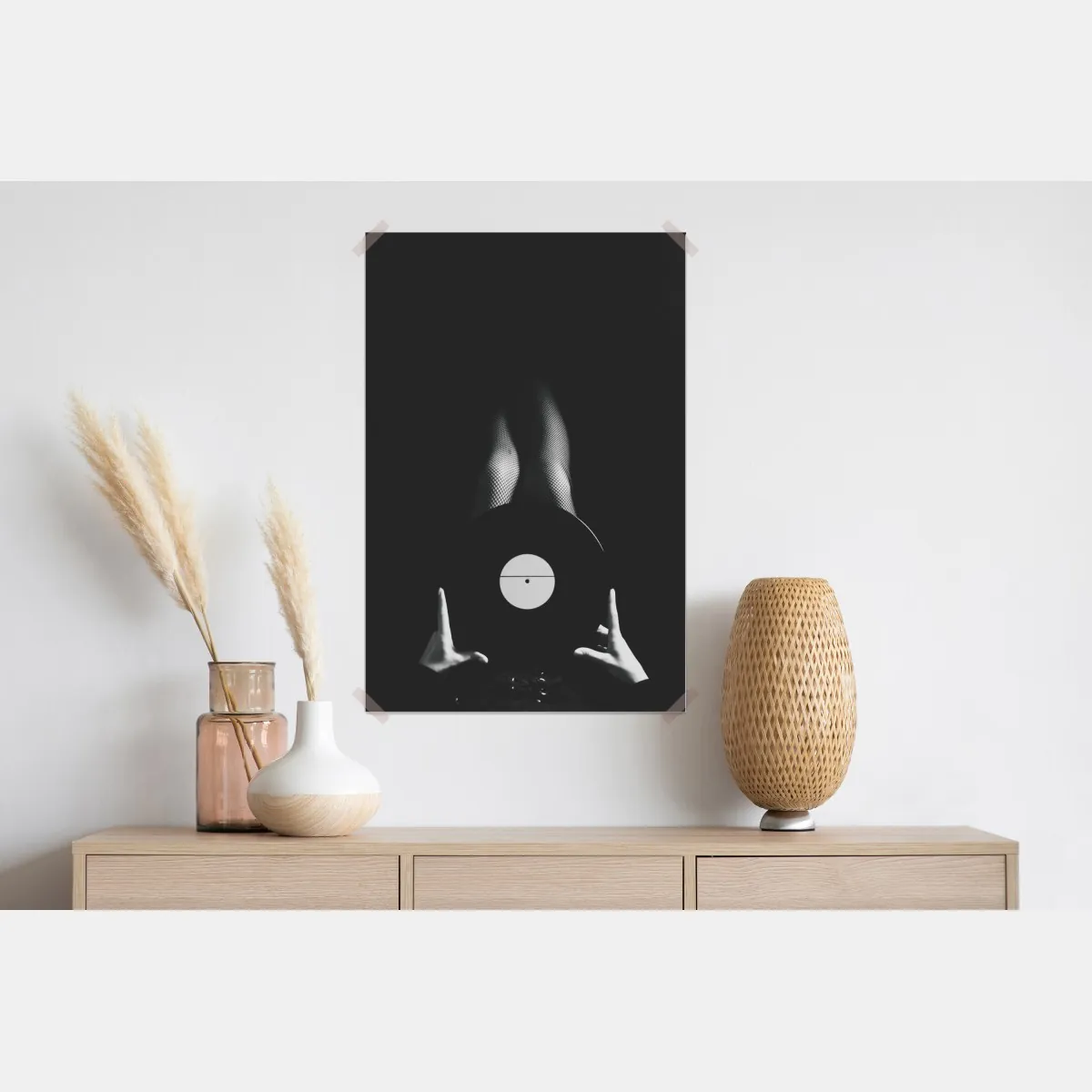 Plakat płyta winylowa i nogi w kabaretkach – Wallissimo® Plakat płyta winylowa i nogi w kabaretkach – Wallissimo®