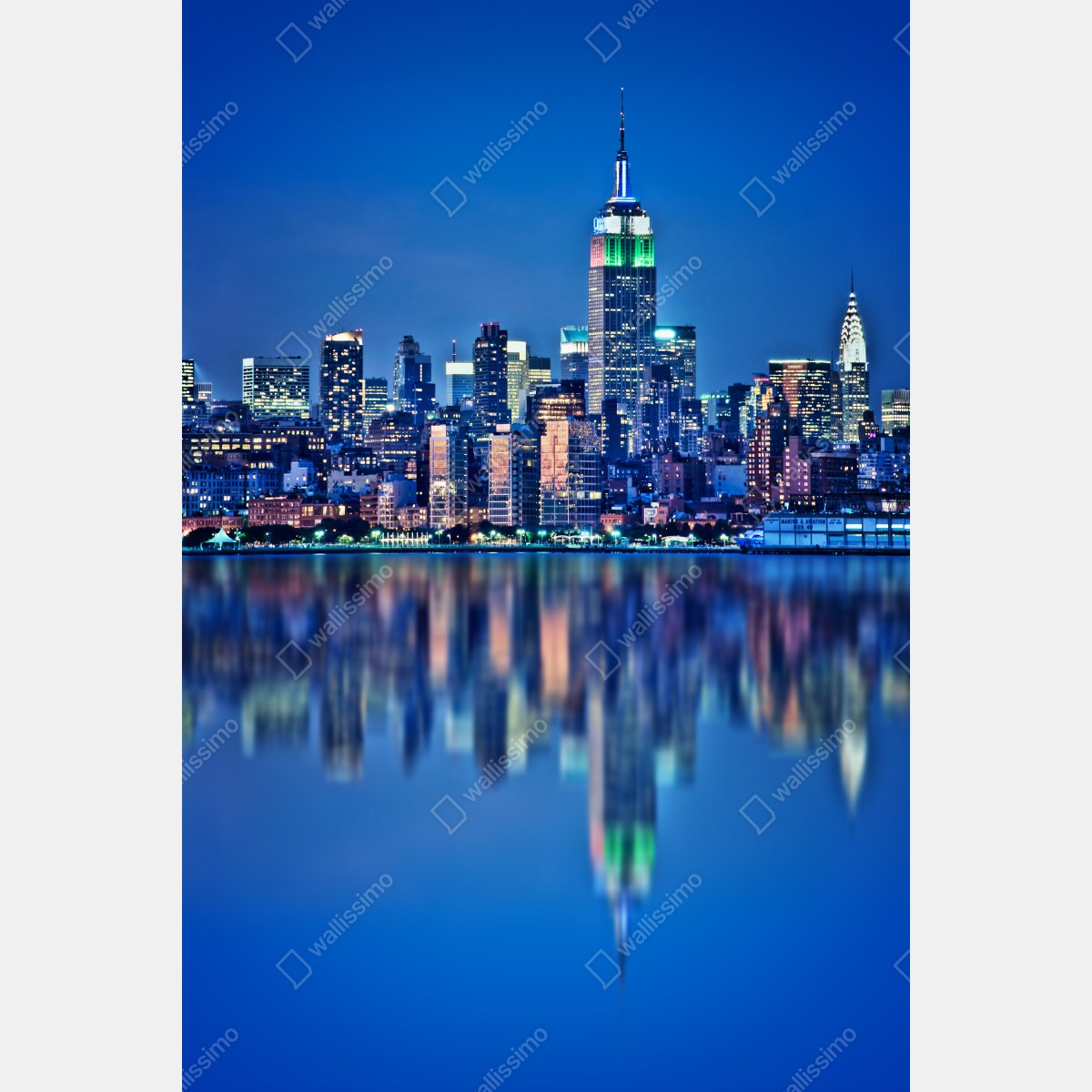 Plakat Nowy Jork nocna panorama z odbiciem – Wallissimo® Plakat Nowy Jork nocna panorama z odbiciem – Wallissimo®