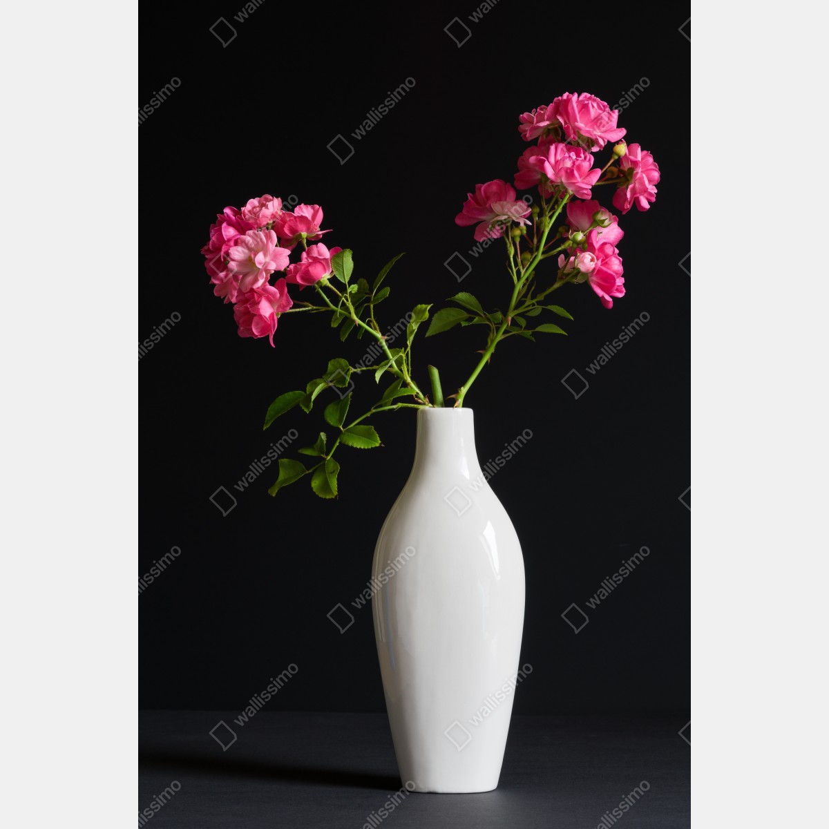 Plakat róże w białej wazie – Wallissimo® Plakat róże w białej wazie – Wallissimo®