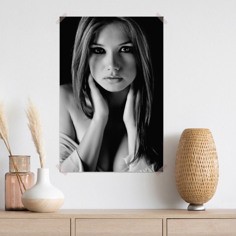 Plakat intymny monochromatyczny portret – Wallissimo® Plakat intymny monochromatyczny portret – Wallissimo®