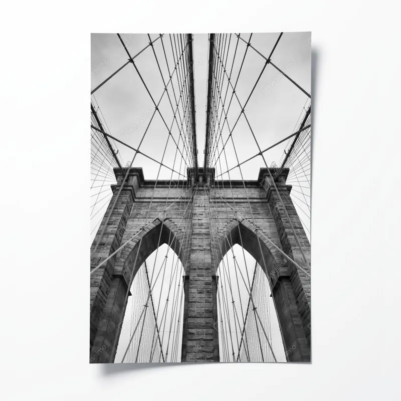 Plakat perspektywa Mostu Brooklyńskiego w monochromie