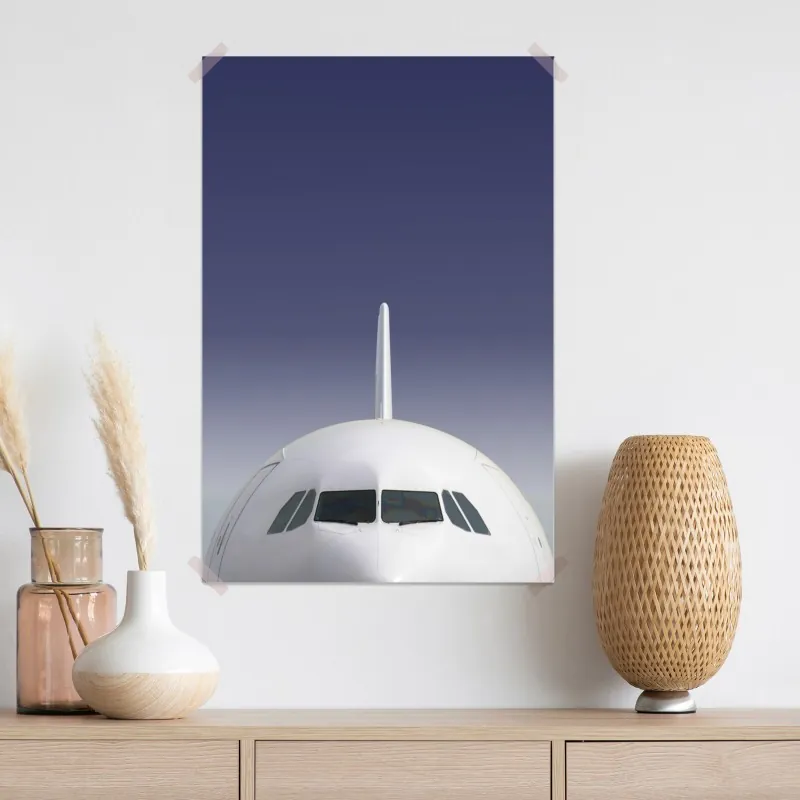 Plakat przód samolotu na tle błękitnego nieba – Wallissimo® Plakat przód samolotu na tle błękitnego nieba – Wallissimo®
