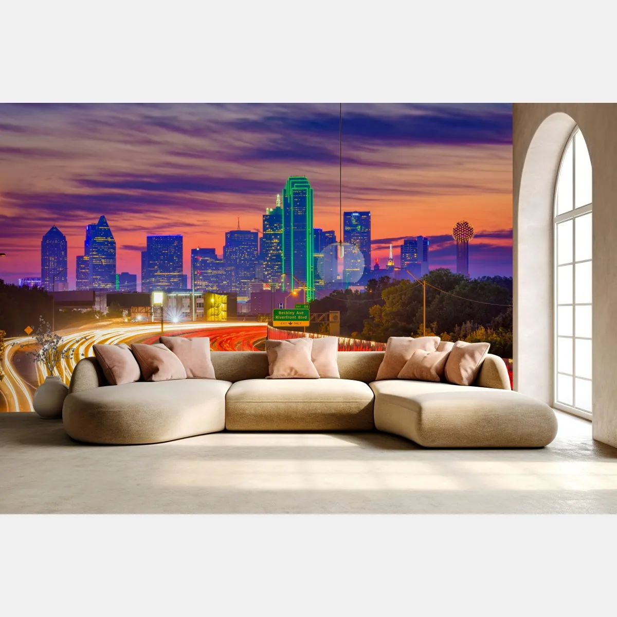 Fototapeta panorama Dallas o zachodzie słońca z świetlnymi smugami autostrady – Wallissimo® Fototapeta panorama Dallas o zachodzie słońca z świetlnymi smugami autostrady – Wallissimo®