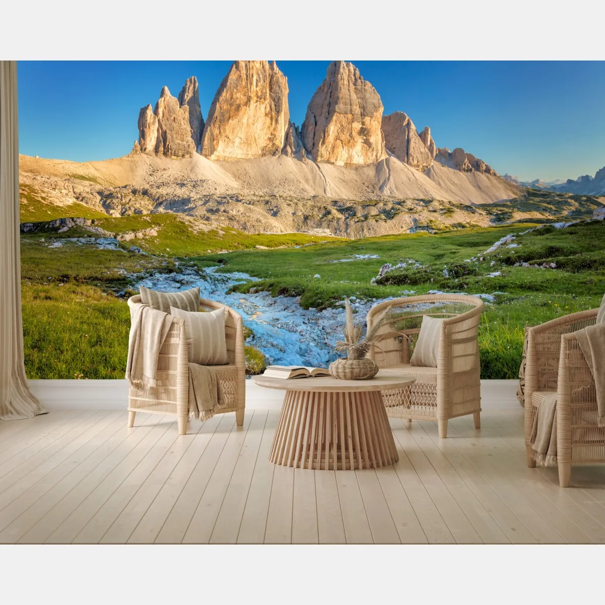 Fototapeta Tre Cime di Lavaredo nad alpejską łąką – Wallissimo® Fototapeta Tre Cime di Lavaredo nad alpejską łąką – Wallissimo®