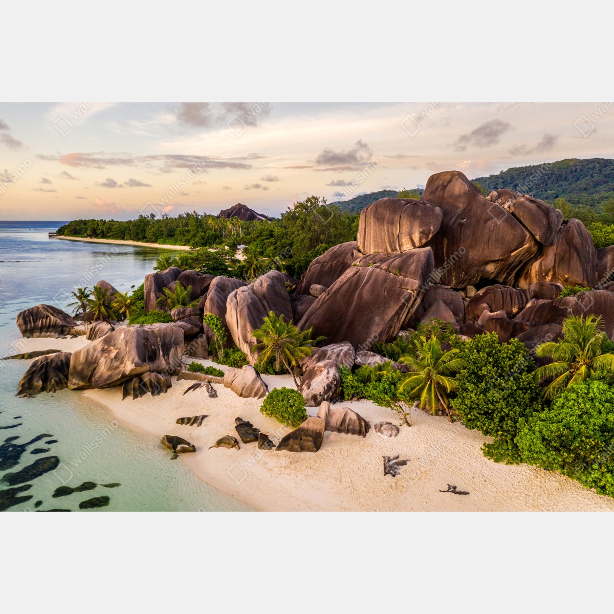 Fototapeta Anse d'Argent tropikalna plaża z granitowymi głazami – Wallissimo® Fototapeta Anse d'Argent tropikalna plaża z granitowymi głazami – Wallissimo®