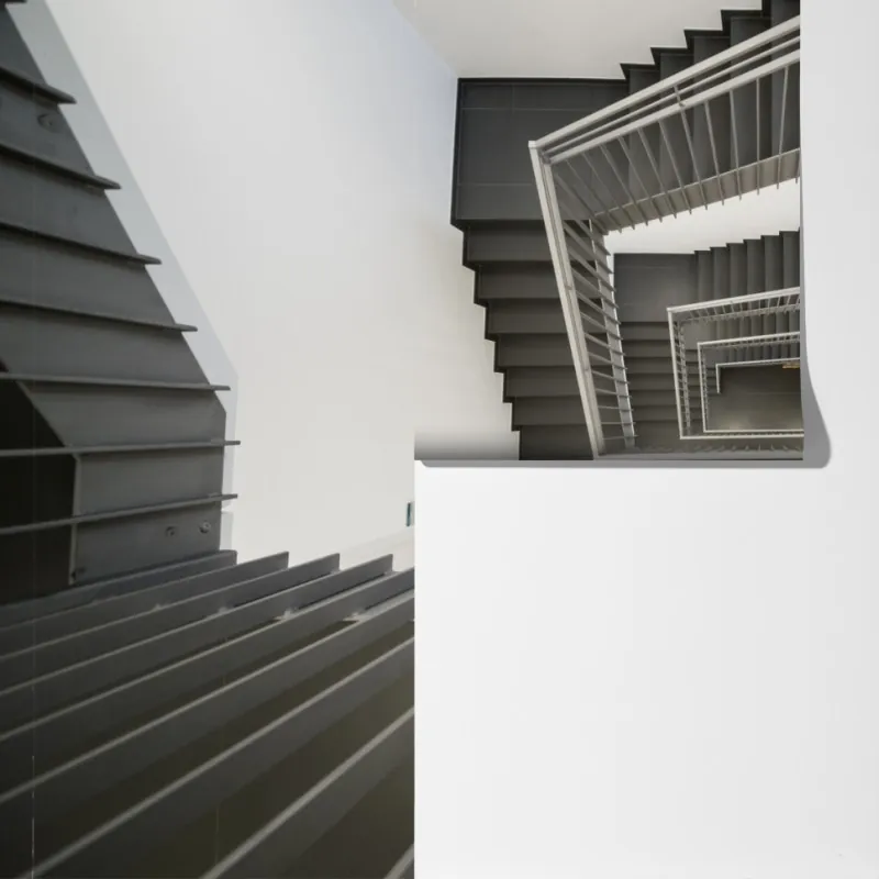 Fototapeta geometryczna klatka schodowa w perspektywie – Wallissimo® Fototapeta geometryczna klatka schodowa w perspektywie – Wallissimo®