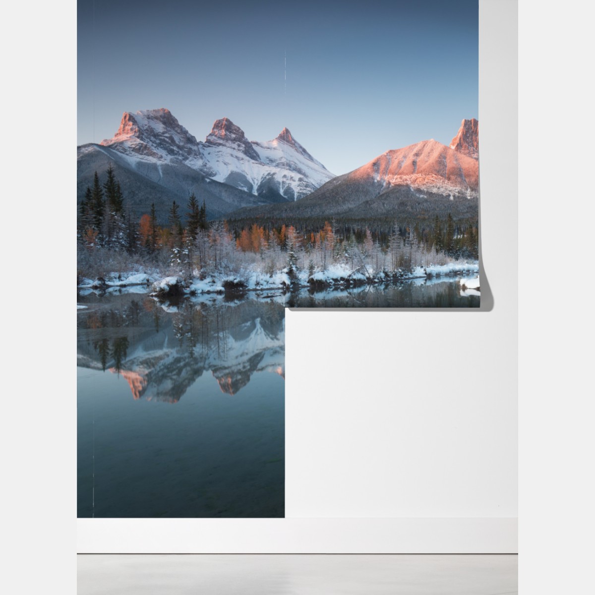 Fototapeta górskie odbicie w porannym blasku – Wallissimo® Fototapeta górskie odbicie w porannym blasku – Wallissimo®