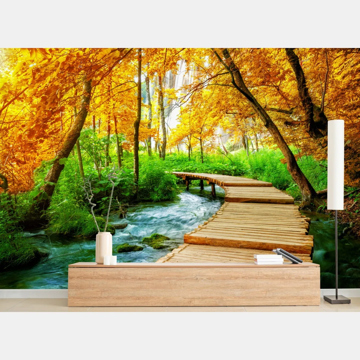 Fototapeta złoty pomost w lesie nad Plitwickimi Jeziorami – Wallissimo® Fototapeta złoty pomost w lesie nad Plitwickimi Jeziorami – Wallissimo®