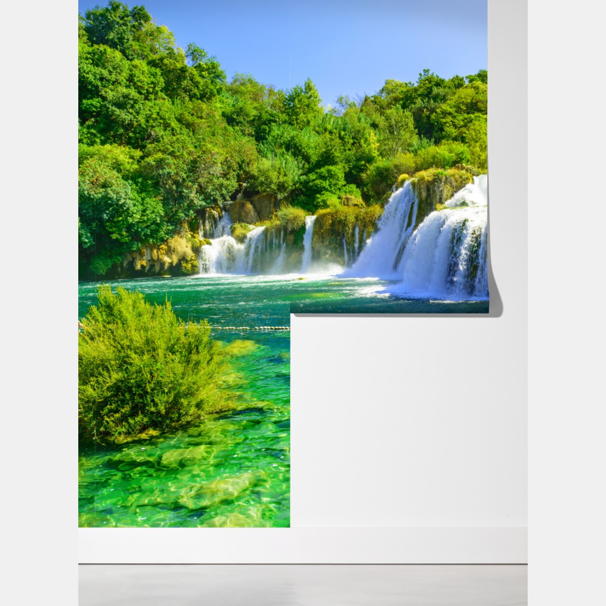 Fototapeta szmaragdowy wodospad – Wallissimo® Fototapeta szmaragdowy wodospad – Wallissimo®